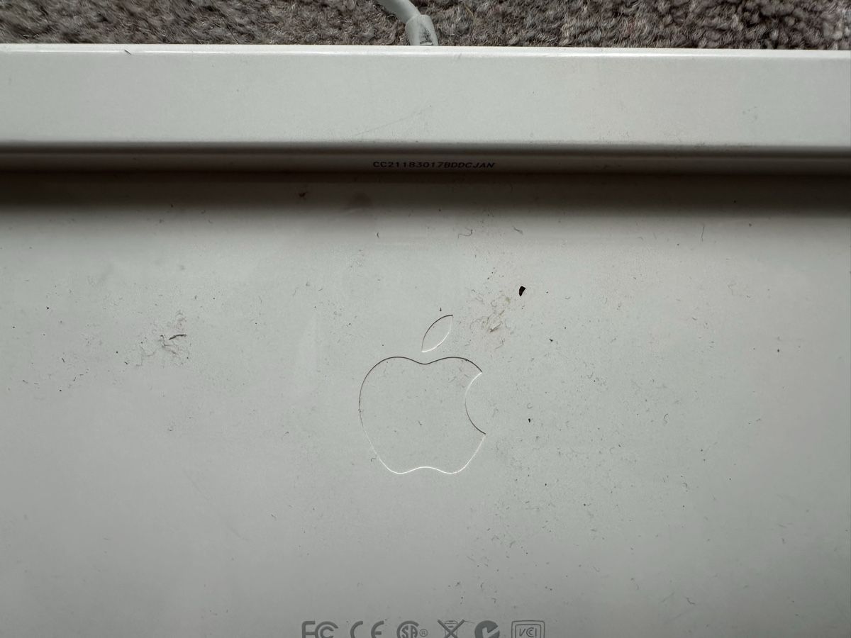 Apple Tastaturen: Apple Keyboard and Logitech Mouse used condition – Gebraucht aus Thalwil von klaudiamusiol 2