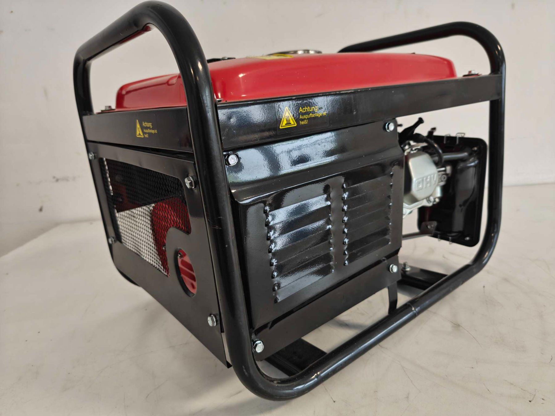 Stromgeneratoren: 2800 W Stromerzeuger Generator Notstromaggregat mit Mangel – Gebraucht aus Baar von Werkzeugzentrum 4
