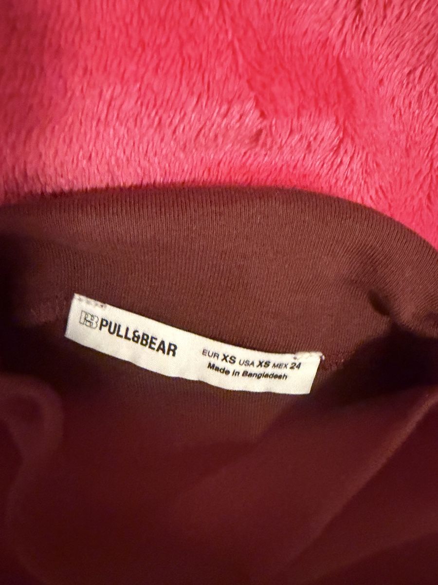 Pull&Bear Lotti di vestiti: Langarm oberteile – Nuovo (secondo la descrizione) da Geroldswil venduto da ali_rpw6 2