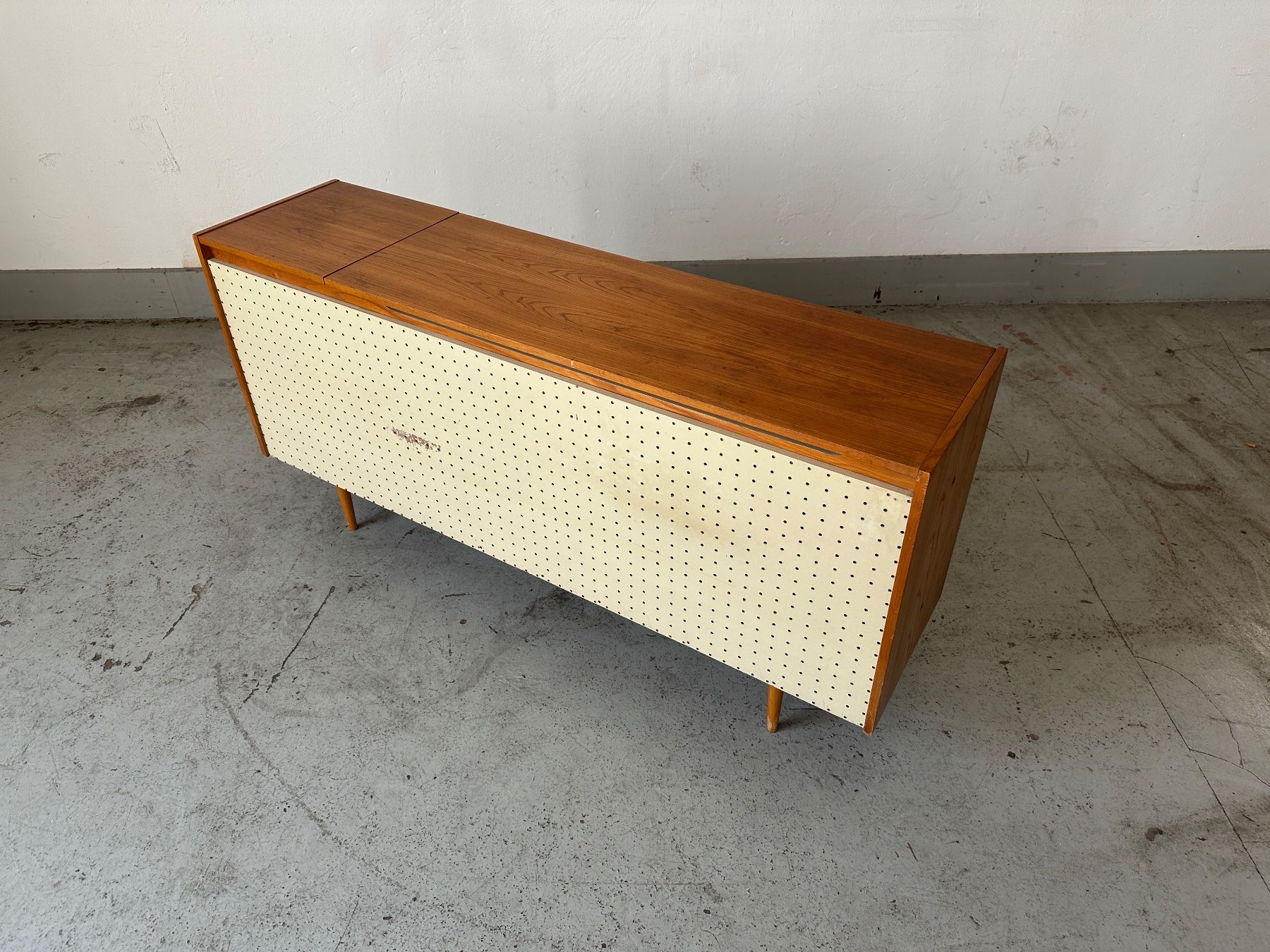 Cassettiere: Vintage Sideboard / Wäschetruhe – Usato da Zürich venduto da frauflufelberg 3