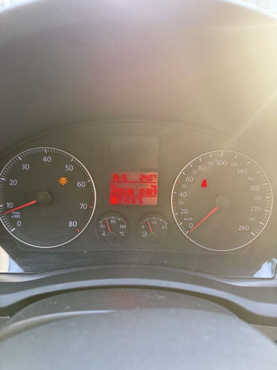 VW Autos: Golf V  – Gebraucht aus Au SG von sha_j8gw 6