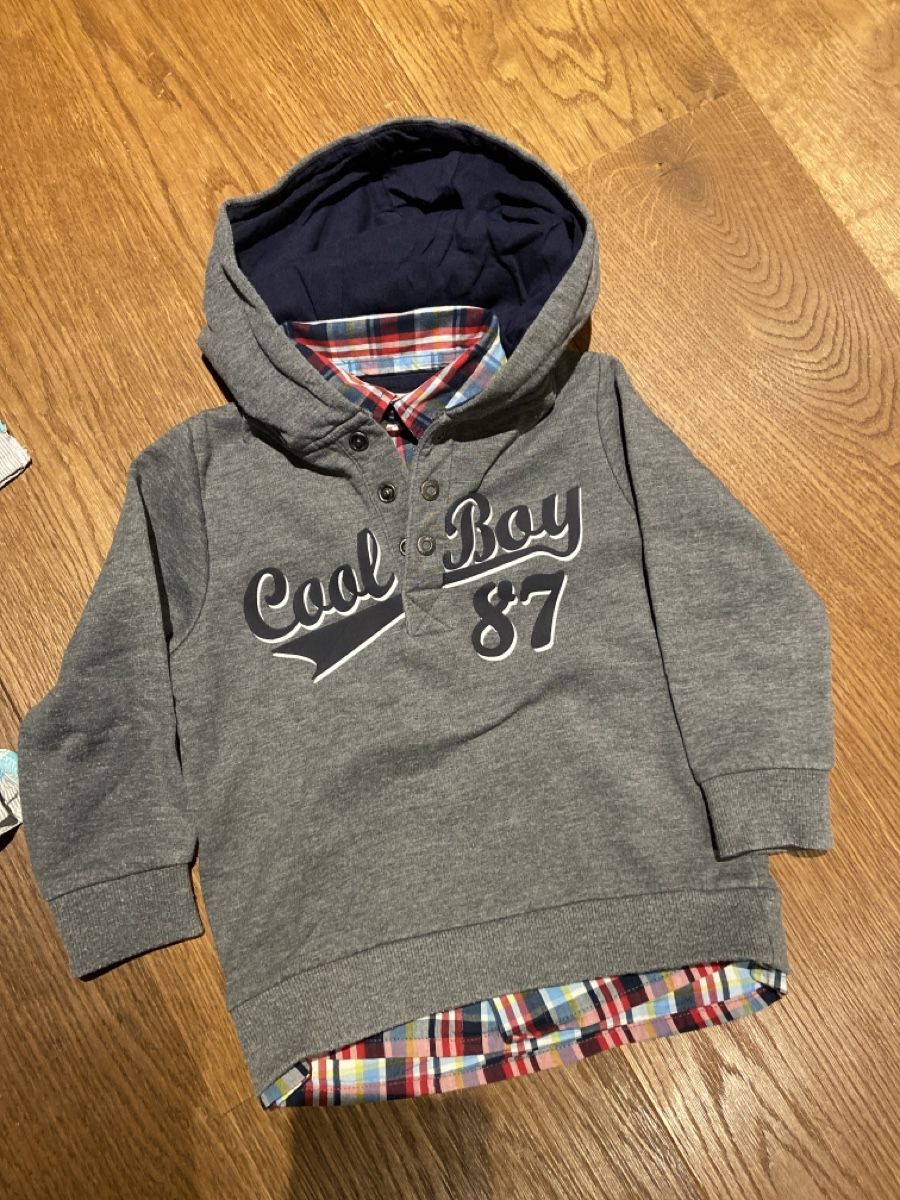 Maglioni & Felpe: 1 Pullover & 1 Langarm Shirt Gr.92 – Usato da Pratteln venduto da Nala78 2