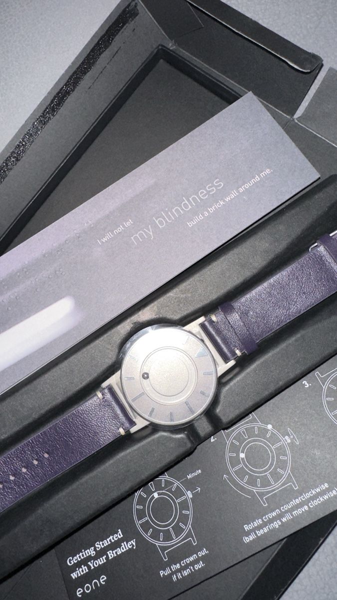 Uhren: Eone Bradley Uhr – Neu und originalverpackt aus Brig von Invert 6