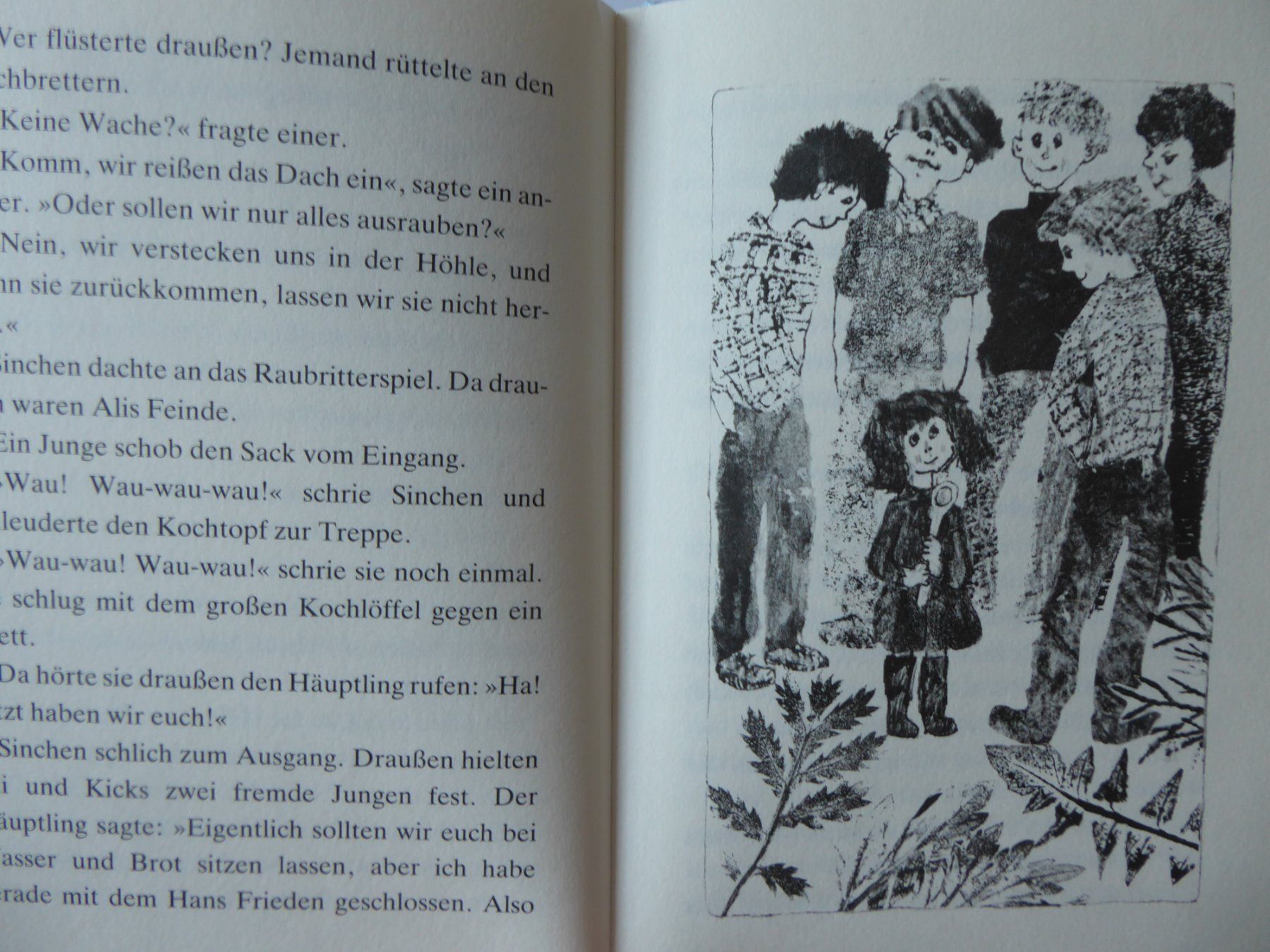 Livres: Buch Sinchen hinter der Mauer, Ursula Wölfel – D'occasion à Turbenthal par Panau 5