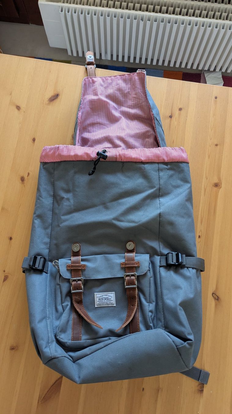 Zaini: Sac à dos avec poche PC type Herschel – Usato da Pully venduto da dia_6tzd 1
