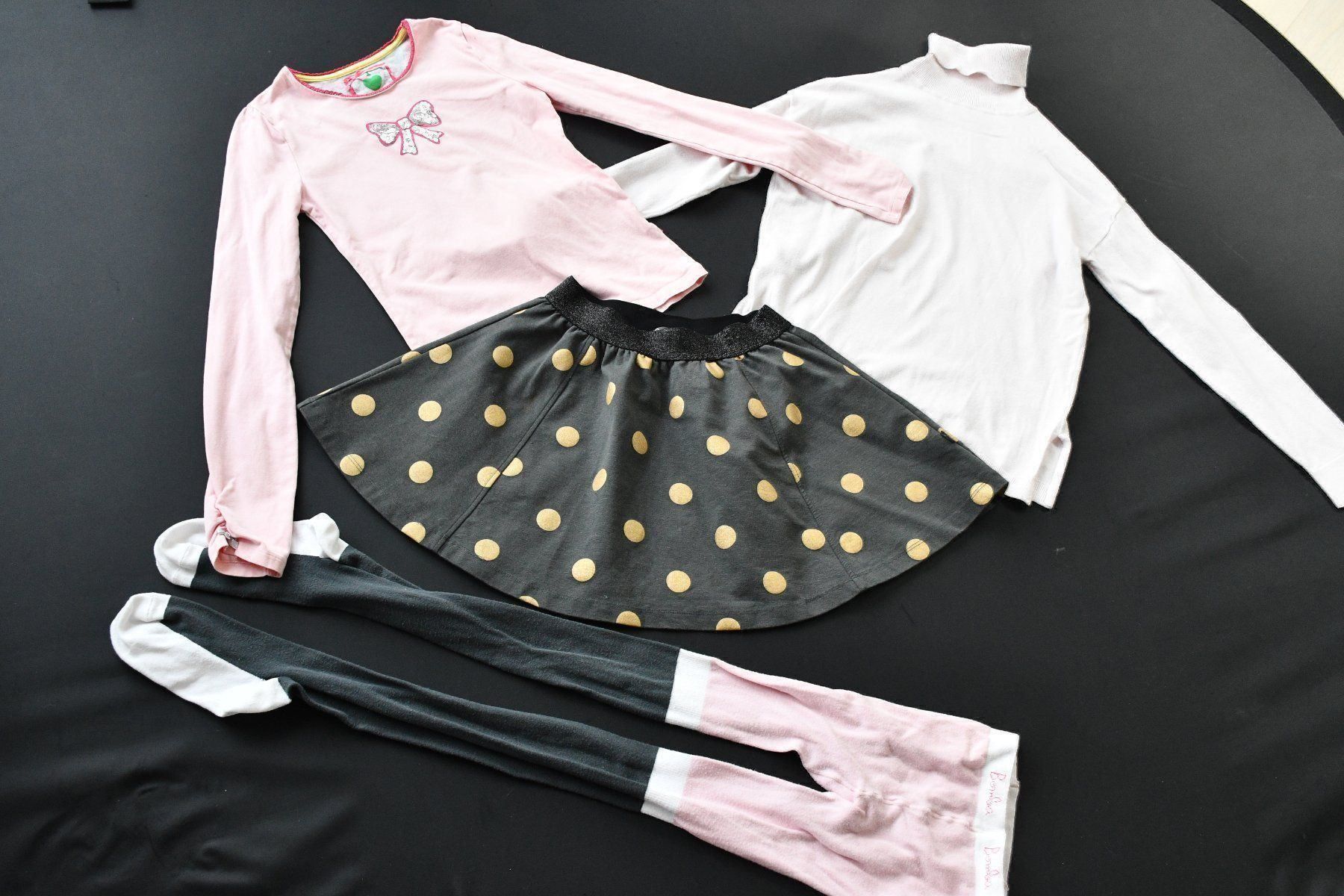 Lotti & Set di vestiti: Paket von Bomba gr. 152 – Usato da Nuglar venduto da Korsika2