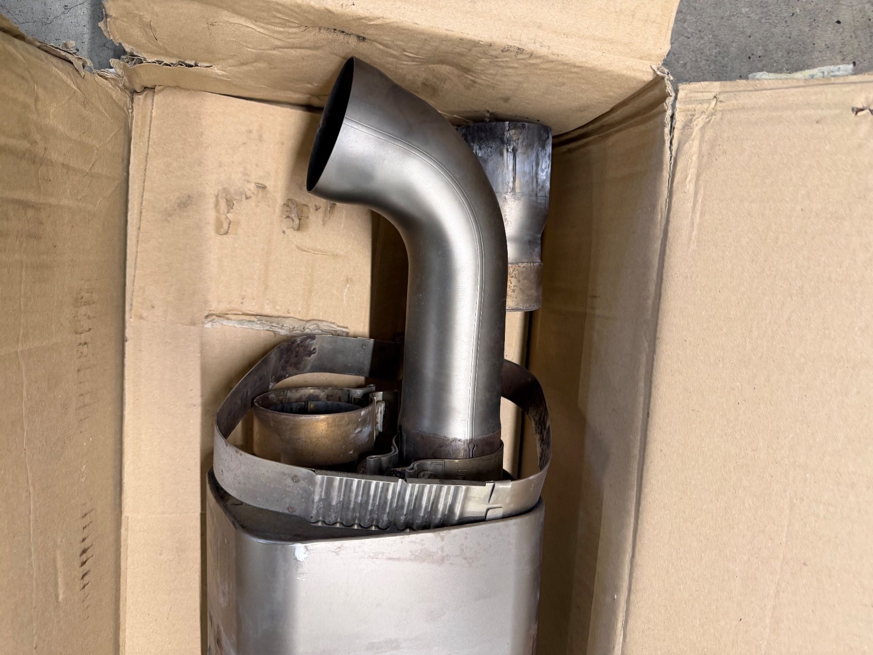 Porsche Sistemi di scarico: Akrapovic 911 Turbo/S 997.2 – Usato da Cuarnens venduto da spot1969 3