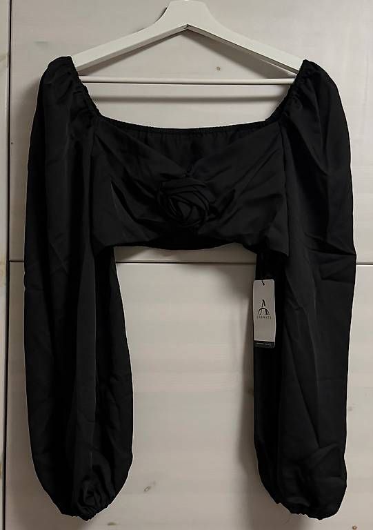 Tops: Haut – Neu und originalverpackt aus Yverdon-les-Bains von may_r5f7