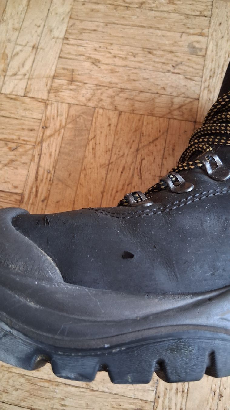 Scarpe da uomo: Sicherheitsschuhe 40 – Usato da Niederscherli venduto da Rolystone 4