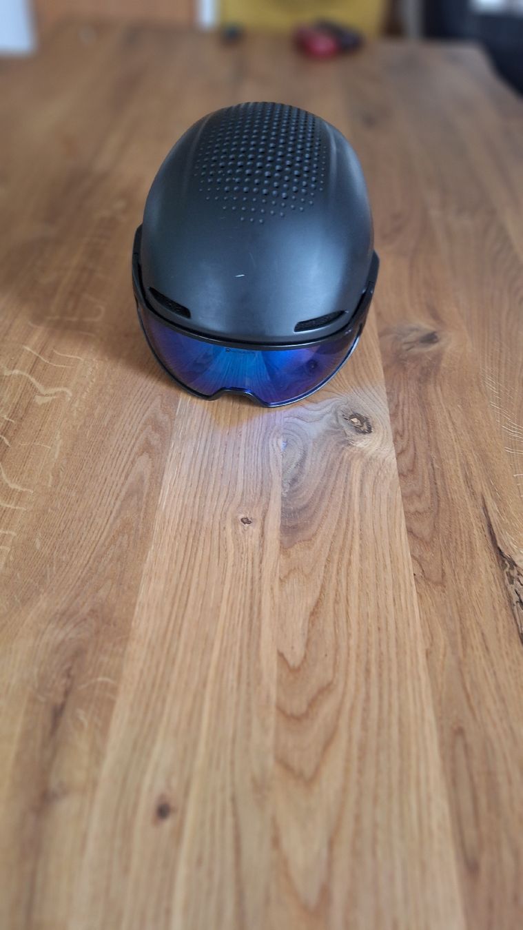 Alpina Caschi: Skihelm mit Visier Alpina – Usato da Sempach venduto da berglady30 2
