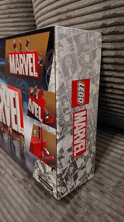 Marvel Kit di costruzioni: Lego 76313, Marvel Logo und Minifiguren – Nuovo e nell'imballaggio originale da Eschlikon TG venduto da Sepp19 1