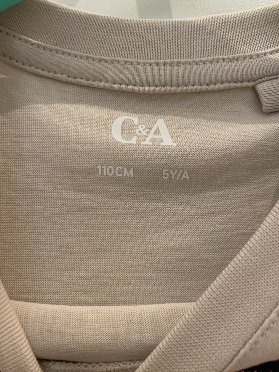 C&A Camicie, T-shirt & Polo: T-Shirt Tiger-Motiv, Gr. 110 – Usato da Buus venduto da 2013dp 3