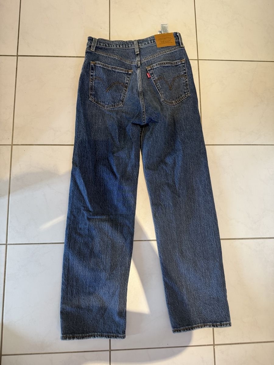Levi's Jeans: Levis Ribcage Straight Ankle, Grösse W27, L29 – Nuovo (secondo la descrizione) da Tägerwilen venduto da sxtanja 1