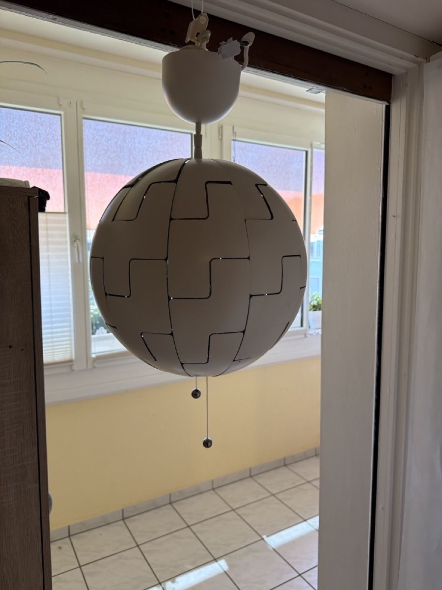 Ikea Lustres & lampes de plafonds: Decken Lampe IKEA – D'occasion à Basel par tib_6l5s