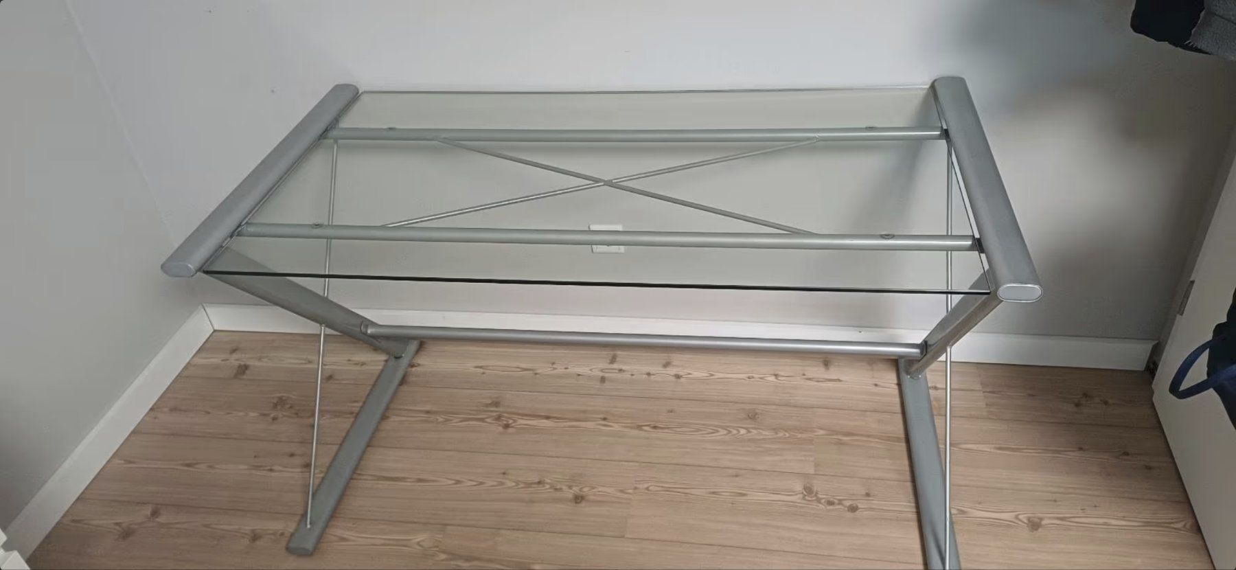 Scrivanie: Bürotisch Glas Metall – Usato da Langnau am Albis venduto da Slurpi71