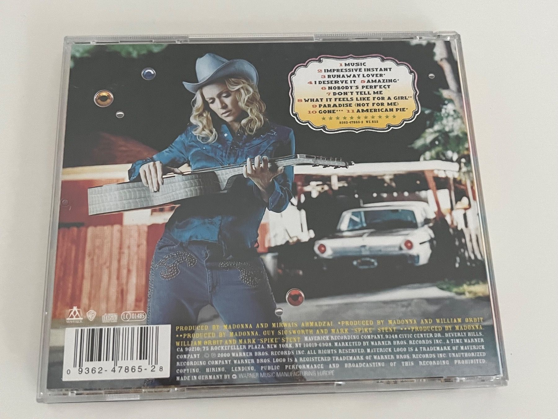 CD: Madonna, Album Music – Usato da Lausanne venduto da Sittingredbull 1
