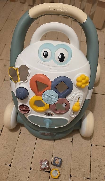 Veicoli per bambini: Lauflernwagen Smoby  mit Motorikfunktion – Usato da Staufen venduto da mar_wf6r