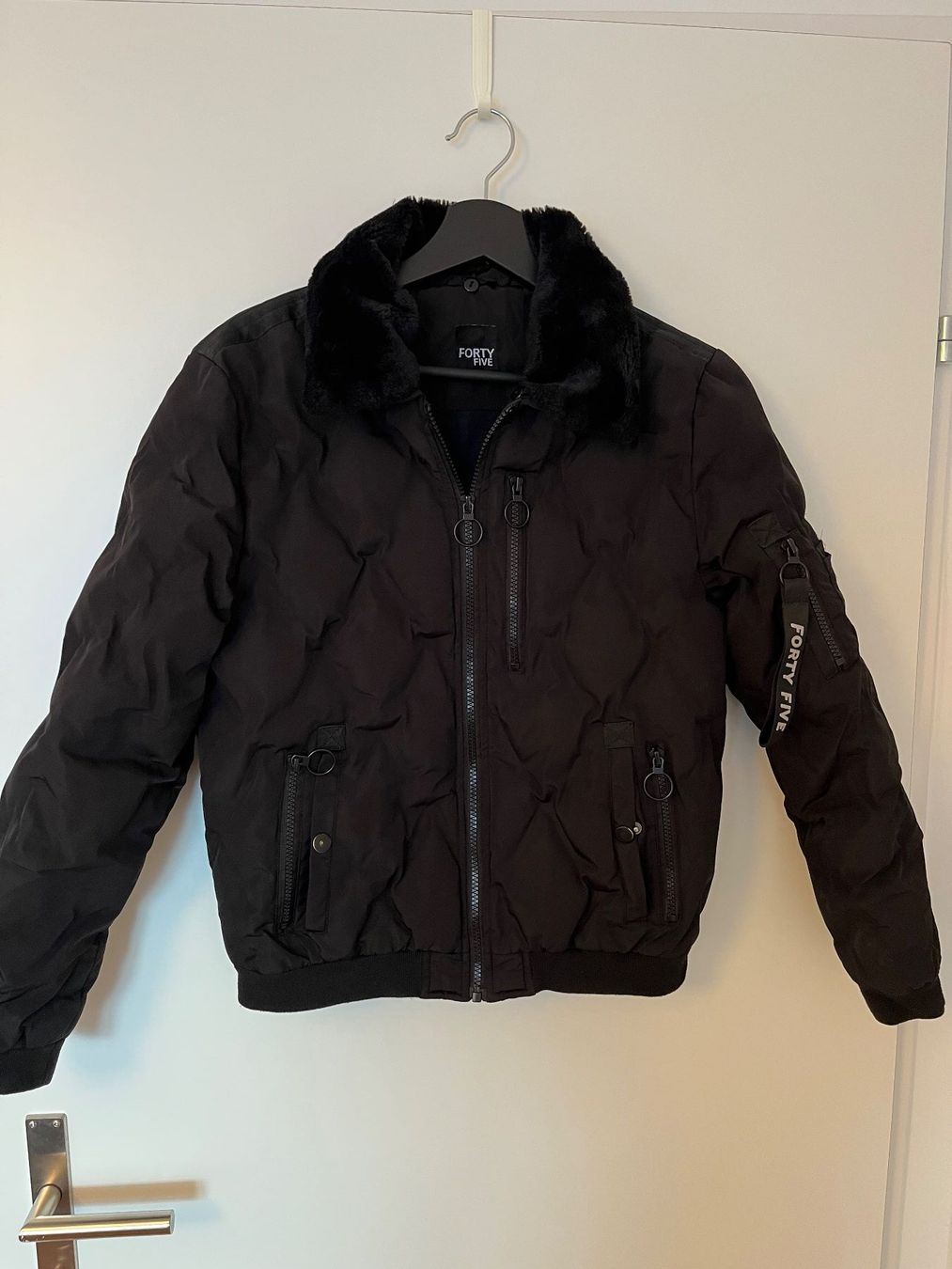 Giacche & Cappotti: Forty Five Jacke – Usato da St. Gallen venduto da Nickat