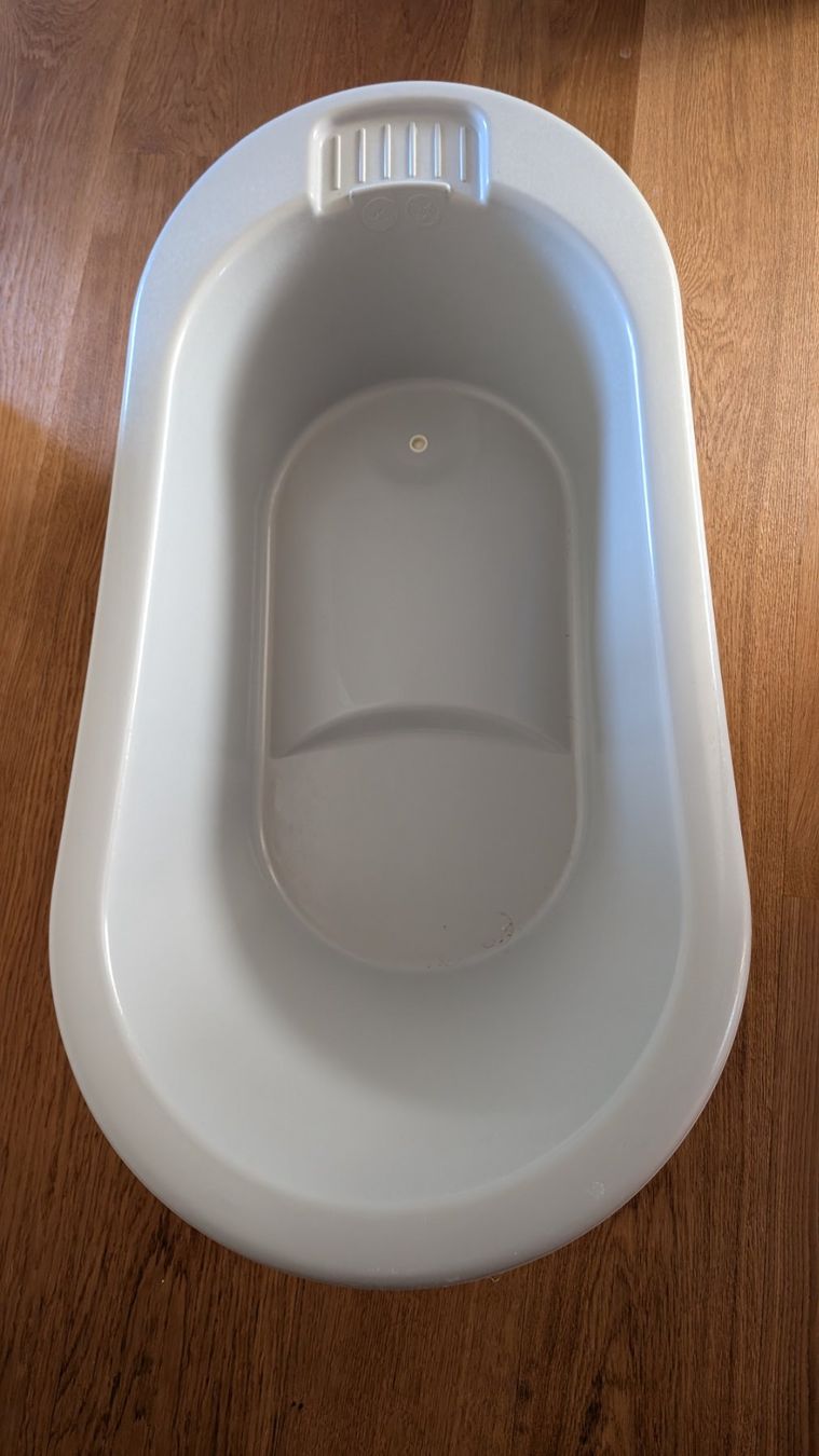 Tutto per il bagno: Baby Badewanne – Usato da Läufelfingen venduto da sup_lf5n