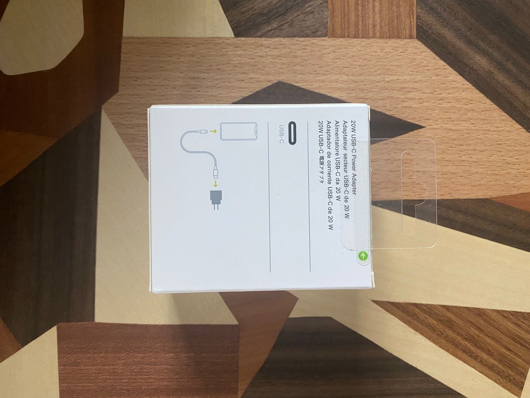 Apple Caricabatterie: Apple USB-C Power Adapter 20 W, Fast Charge, Power Delivery – Nuovo e nell'imballaggio originale da Lausanne venduto da PANDA7 1