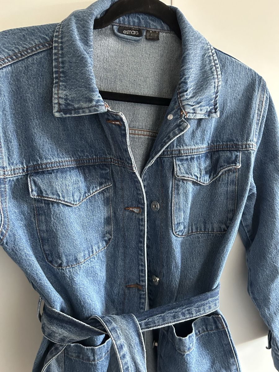 Giacche: Trendige Jeansjacke mit Gürtel L – Usato da Uzwil venduto da gab_2kx8 2