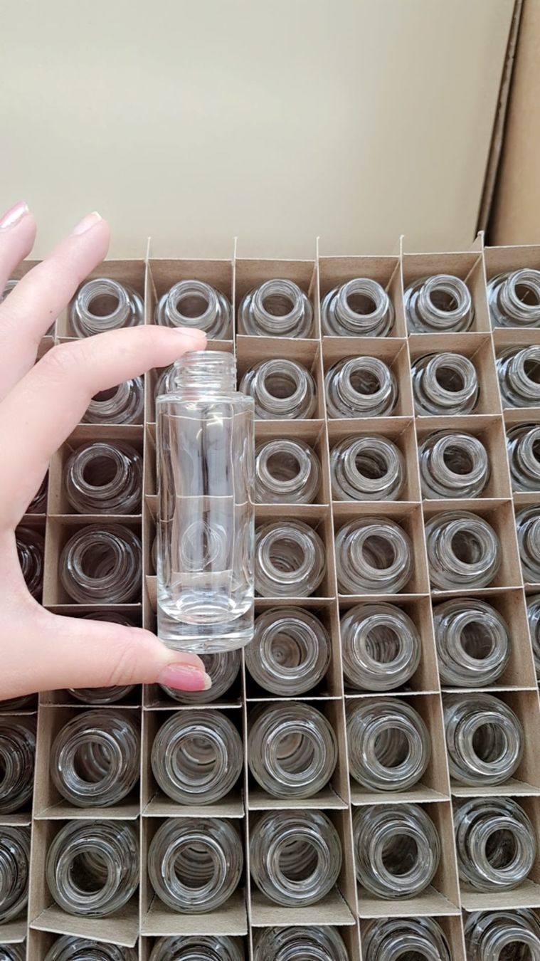 Alle Dekorationen: 6x88 Deko Glasflaschen in Verpackung – Neu und originalverpackt aus Wabern von inf_wf8d