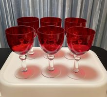 6 Weingläser, Vintage Rubinrot mit geschliffenem Dekor