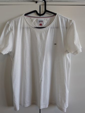 Tommy Hilfiger T-Shirt, Small, White, very good condition