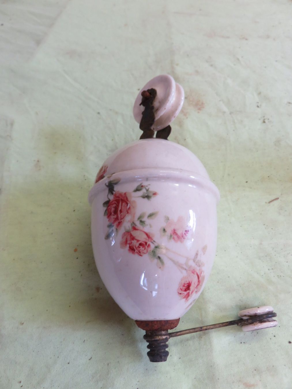 Lampade: antike Zuglampen Gewichte – Usato da Ruswil venduto da Mfladibus 2