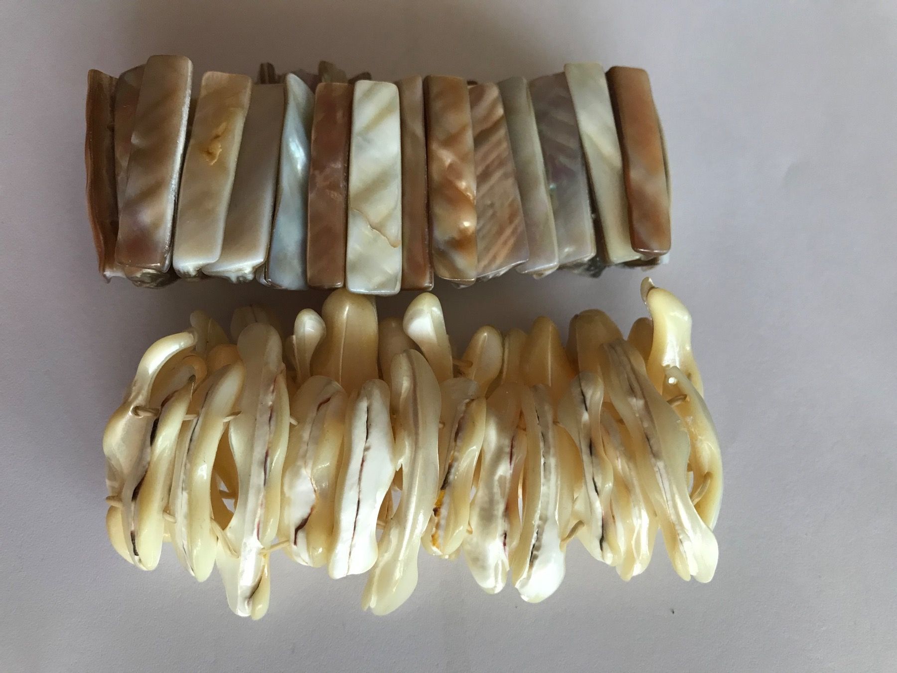 Bracciali & Braccialetti: Deux bracelets en abalone – Usato da Grimisuat venduto da eliseba88