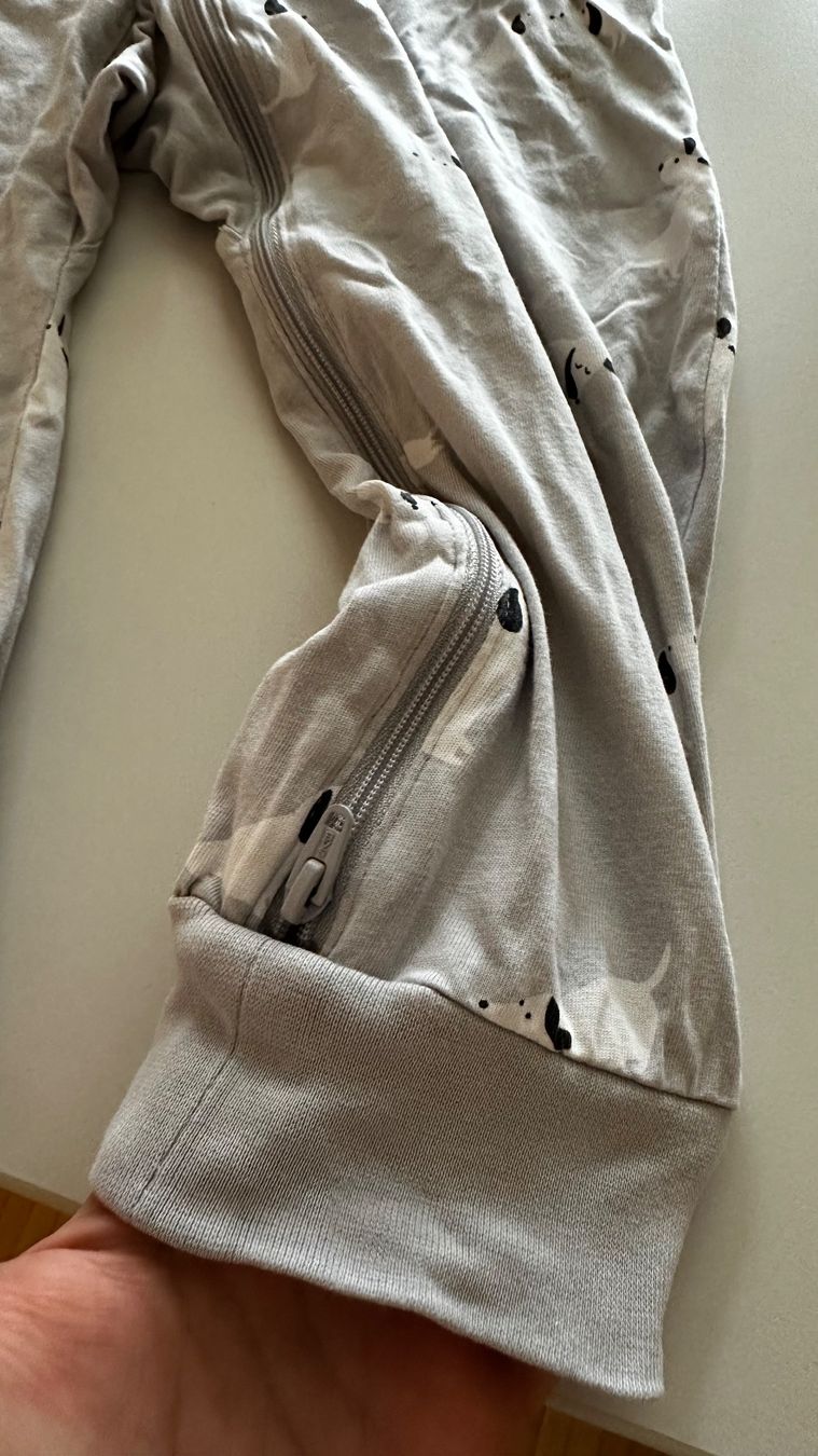 Pyjamas: Schlafanzug / Sleepsuit - Grösse 98 – Gebraucht aus Zürich von KrisZH 1
