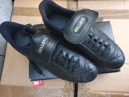 Chaussures de foot Bellotti noir pointure 45