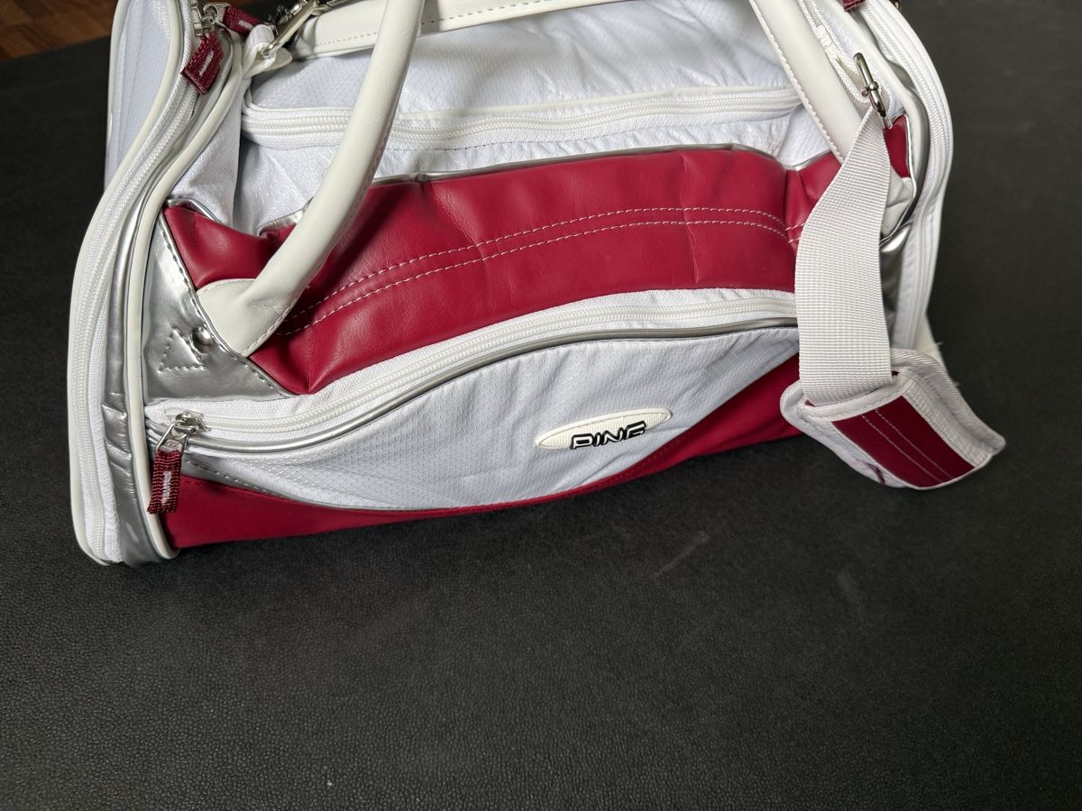 Borse da donna: New PING Ladies Golf Duffel Bag White Red Silver – Nuovo e nell'imballaggio originale da Horgen venduto da thesilverarrow 1