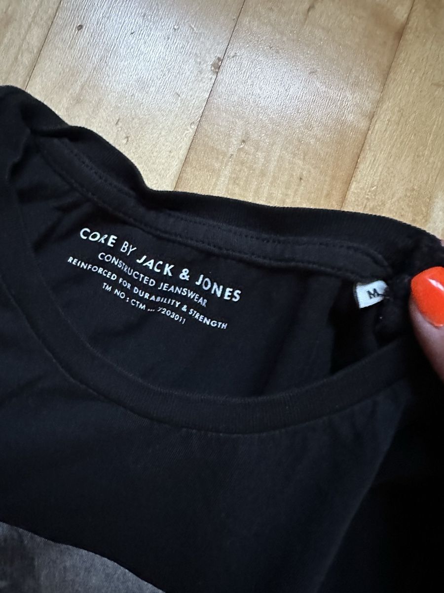 Jack & Jones T-Shirts: Jack & Jones T-Shirt Grösse M – Gebraucht aus Zollikofen von Taximan89 1