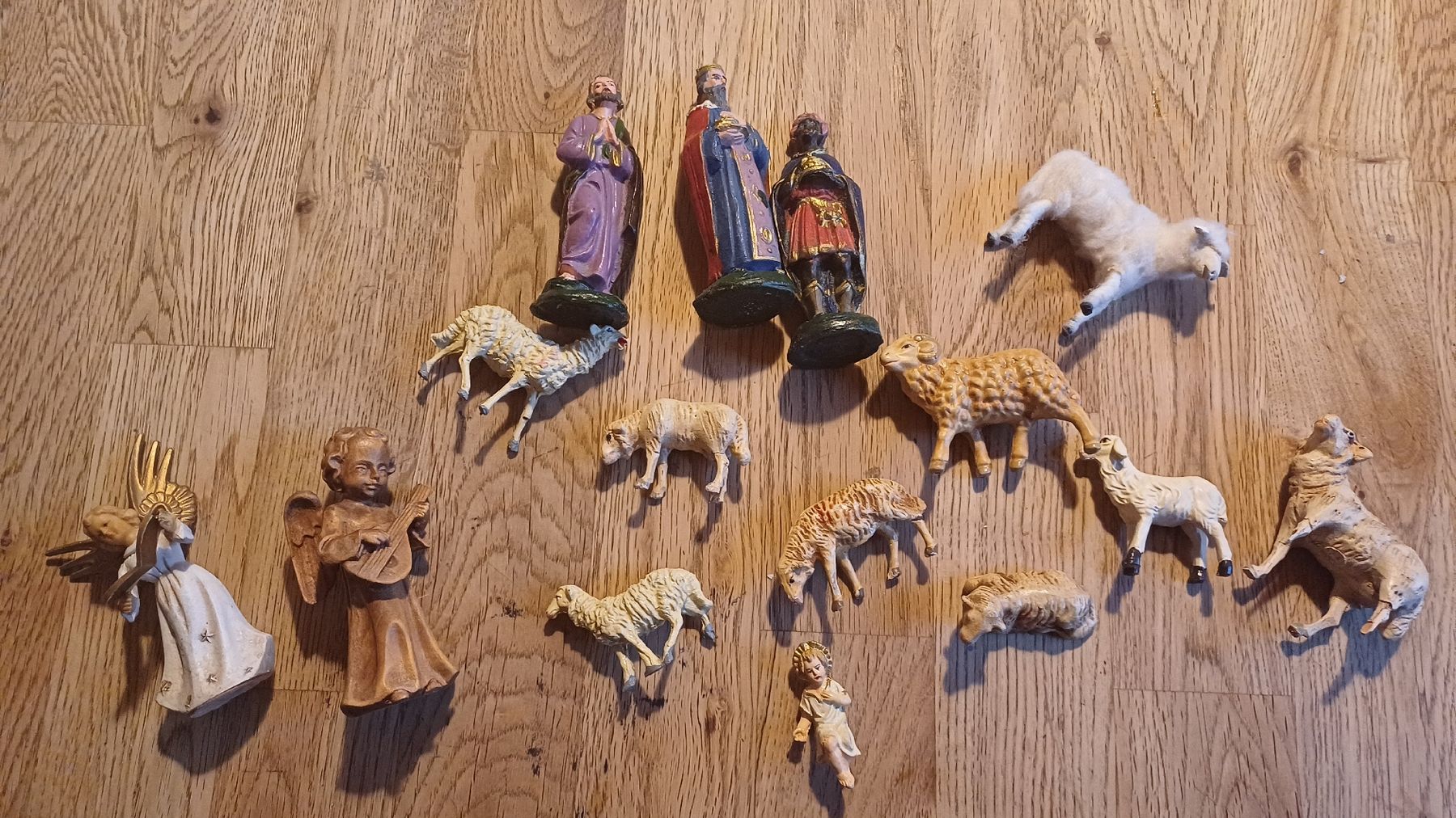 Figurines: Lot 14 Krippenfiguren – D'occasion à Flawil par Naphtali 2