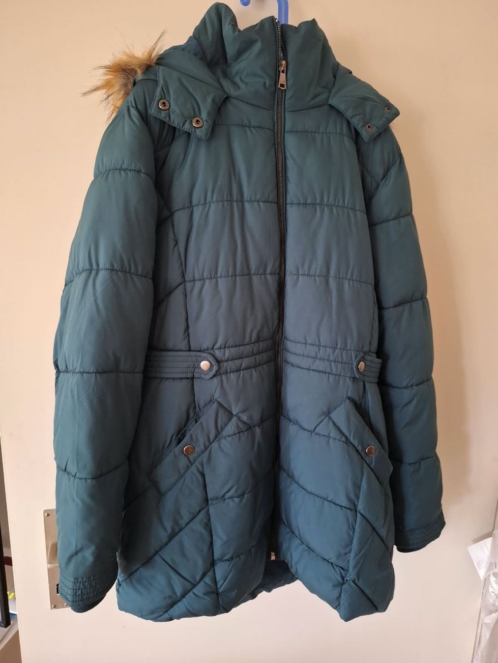 Giacche: Damen Winterjacke – Nuovo (secondo la descrizione) da Aesch BL venduto da sar_j59l