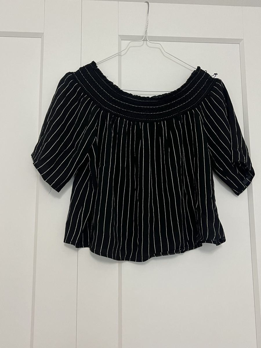 T-shirt: T-shirt Pull&Bear – Usato da Pregassona venduto da kat_zh5d