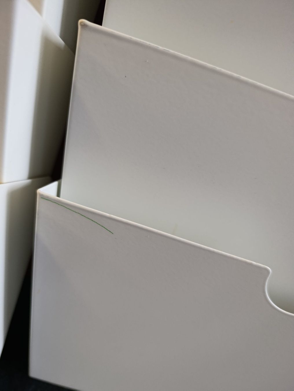 Ikea Altri mobili per ufficio: Prospekt, Papier Wandhalterung A4 Ikea – Usato da Münchwilen TG venduto da Ingi5 4