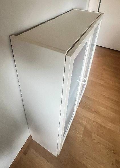 Schränke: Gratis abzugeben: Kleiner Schrank – Gebraucht aus Winterthur von Brummbaer1 2