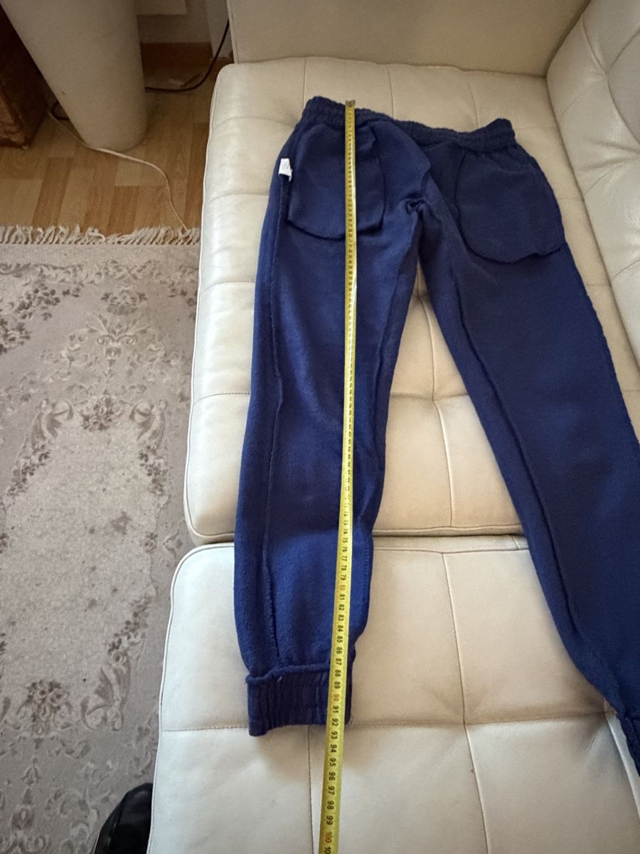 Pantalons: Yale Jogging / Freizeit Hose – D'occasion à Dietlikon par Locinda 3