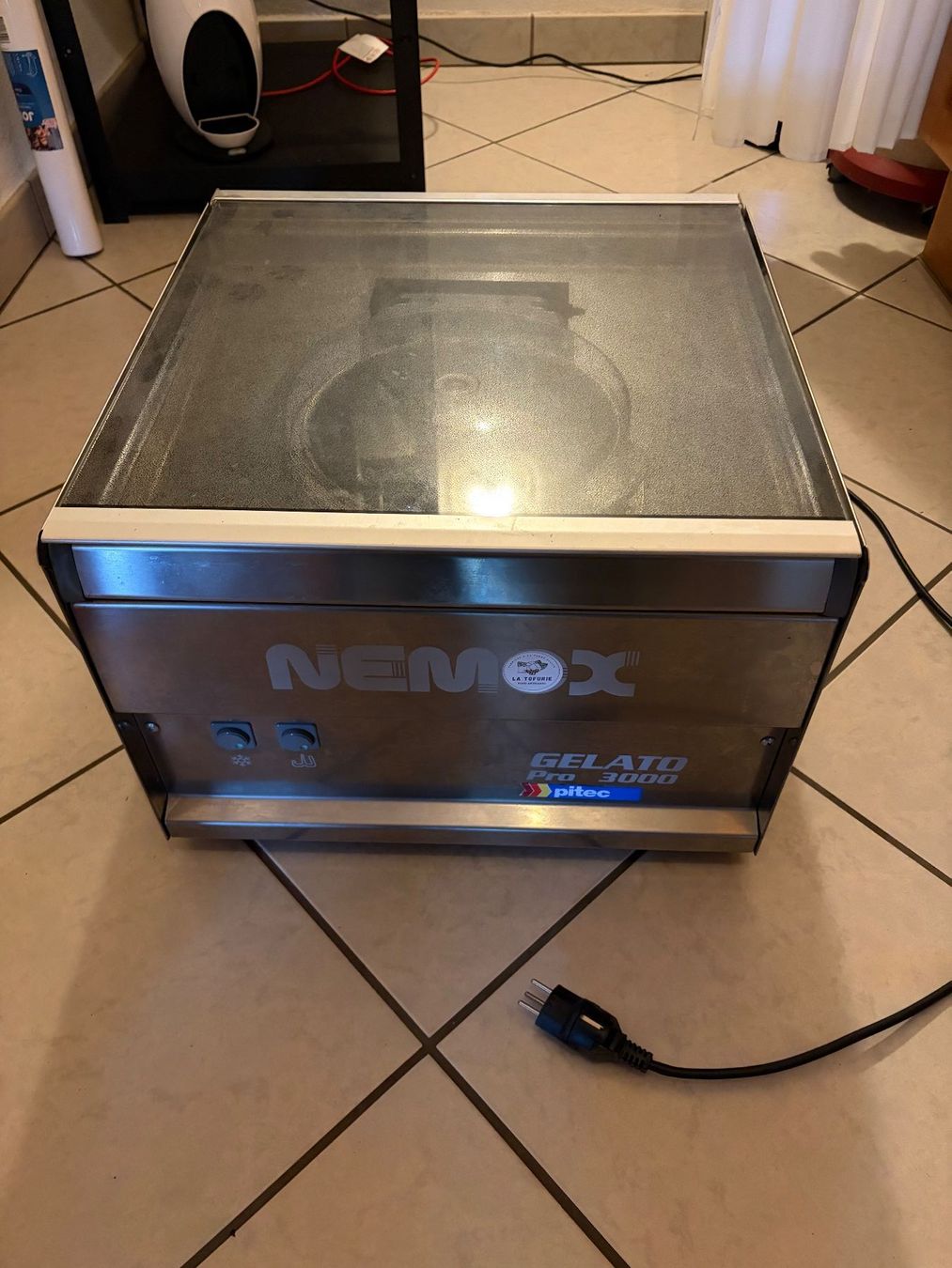 Tutte le macchine: Gelato Pro 3000 Machine à glace – Usato da Syens venduto da NicuBl 3
