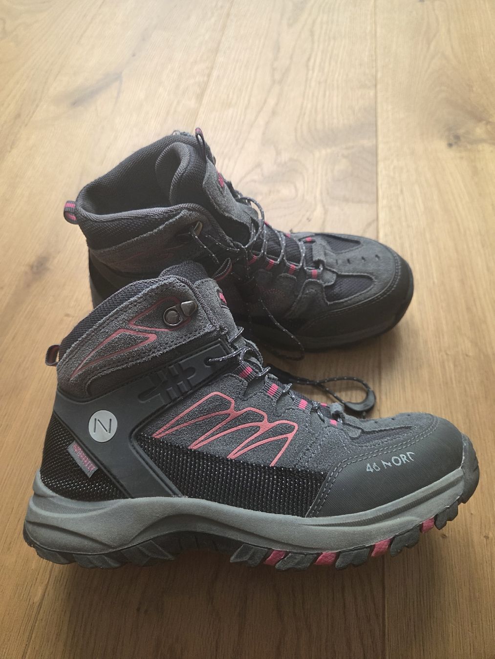 46 Nord Scarpe per ragazzi: Wanderschuhe Kids 46 Nord – Usato da Stein AG venduto da MARILiii89