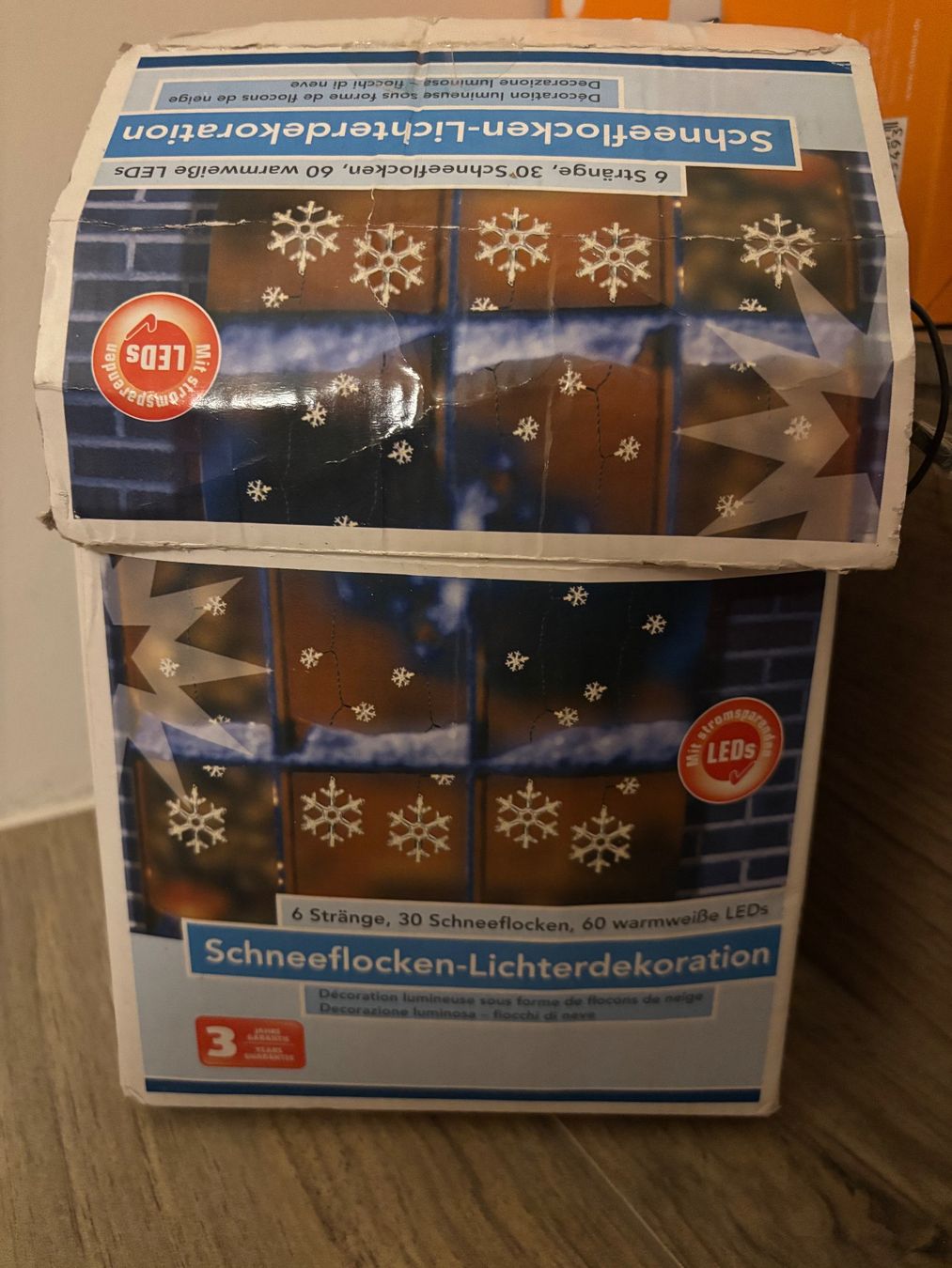 Lichterketten & Leisten: 2 x Schneeflocken Lichterkette - Winter Dekoration – Gebraucht aus Dielsdorf von LudmilaC