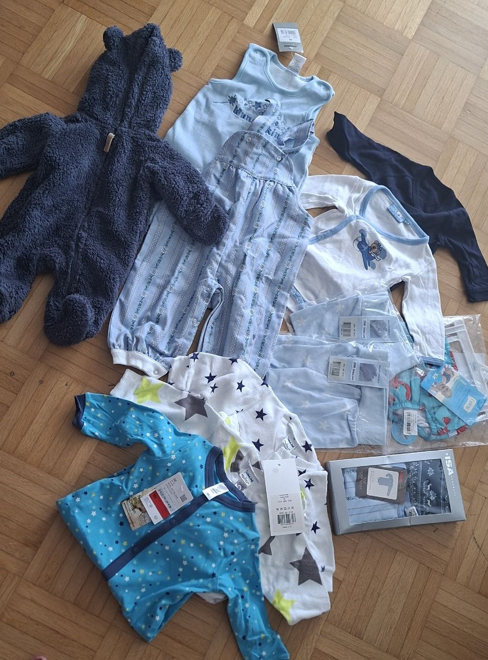 Lotti di vestiti: Babykleider – Nuovo e nell'imballaggio originale da Tuggen venduto da Karin026