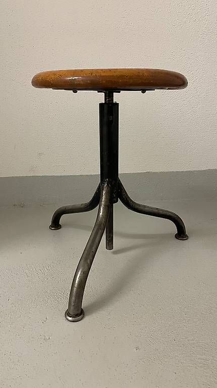 Sgabelli: Hocker Tabouret Schweizer Designklassiker – Usato da Aarburg venduto da Qin3ze 3