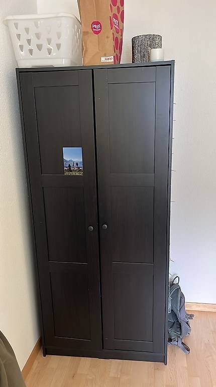 Ikea Schränke: Schrank mit Kleiderstange und Ablage – Gebraucht aus Luzern von and_8ycc
