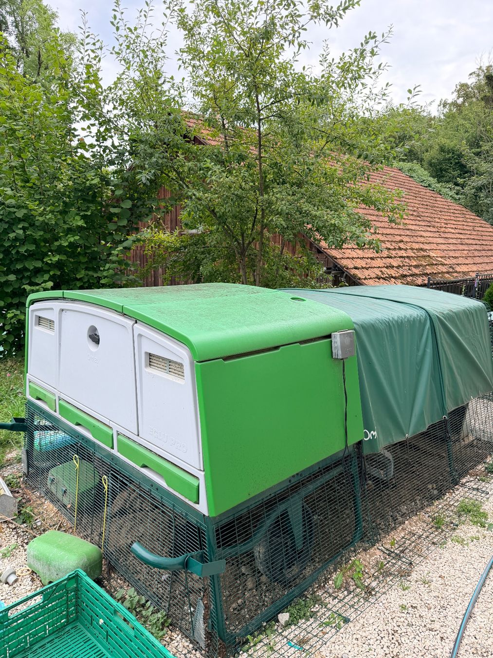 Gabbie, trasporto & Sicurezza: Omlet Hühnerhaus mit Automatik Tor – Usato da Roggwil TG venduto da est_r5x7