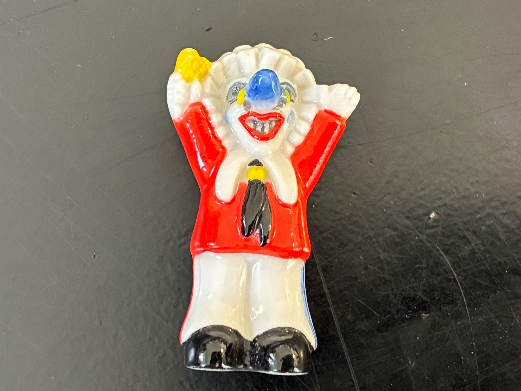 Statuette: Kübler-Figürli 11a, Waggis – Usato da Riehen venduto da freestyle_buttons