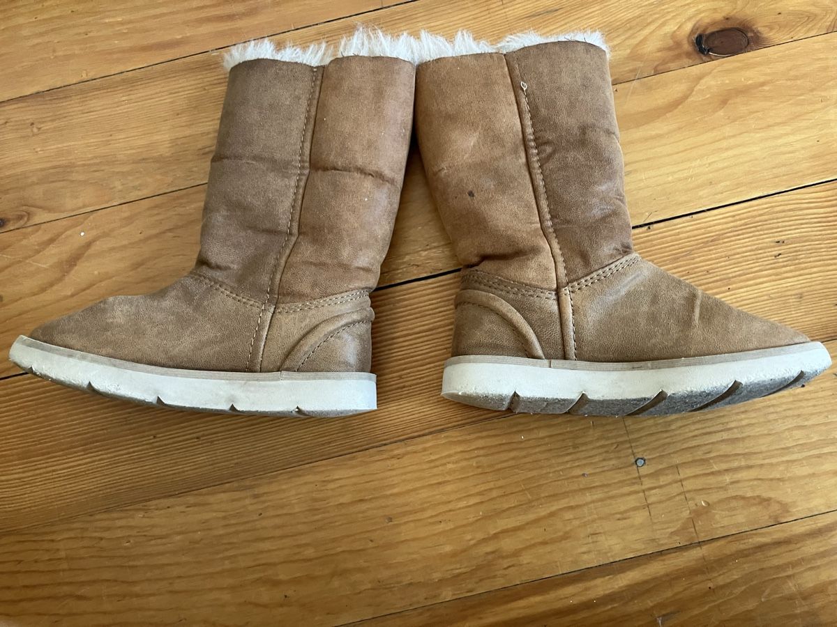 Zara Schuhe für Mädchen: Bottes chaussures – Gebraucht aus Sion von edelweissse 1