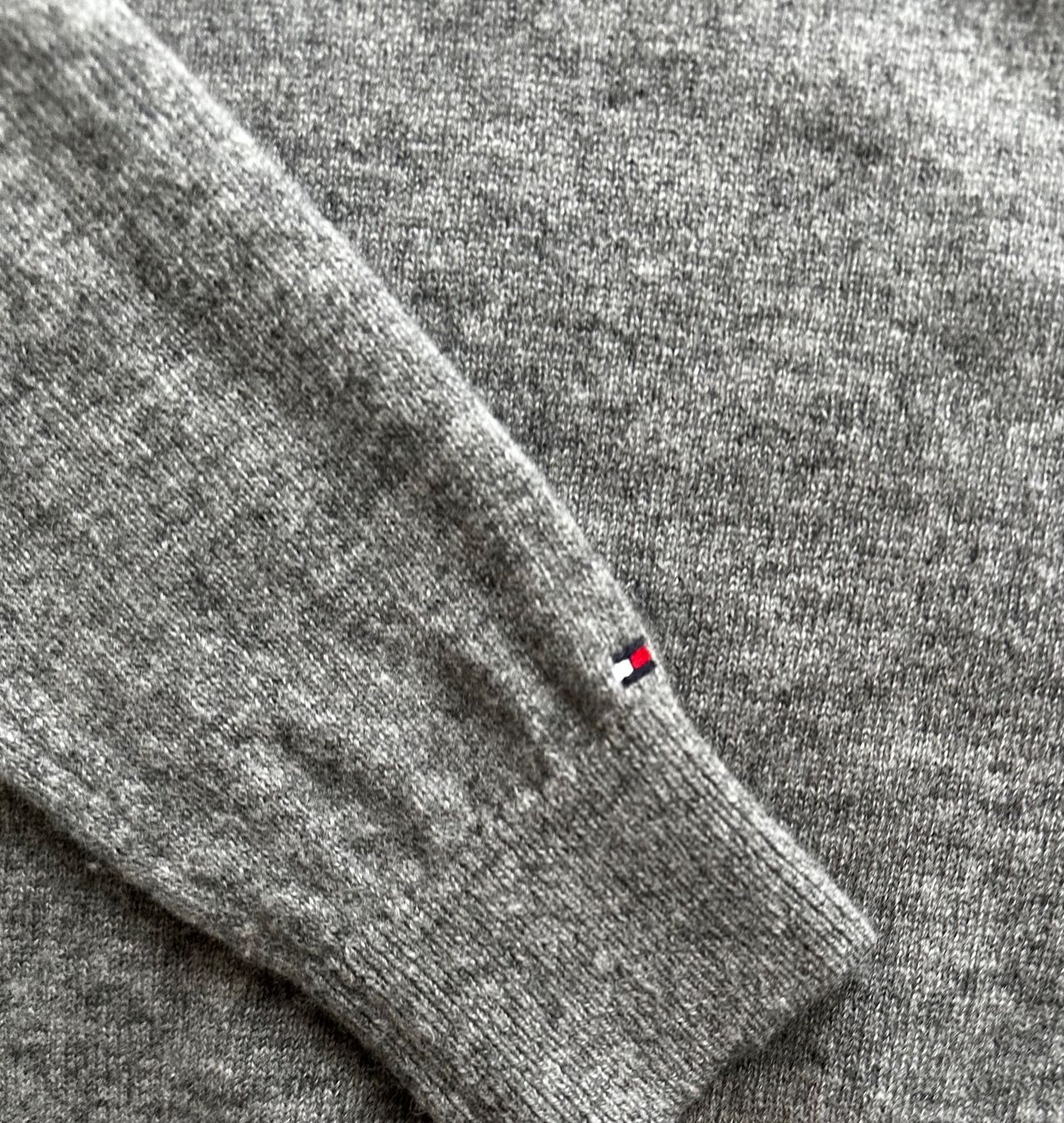 Tommy Hilfiger Maglioni & Felpe: Tommy Hilfiger Pullover Herren S Casmere/Wolle – Usato da Liestal venduto da Ballybs 3